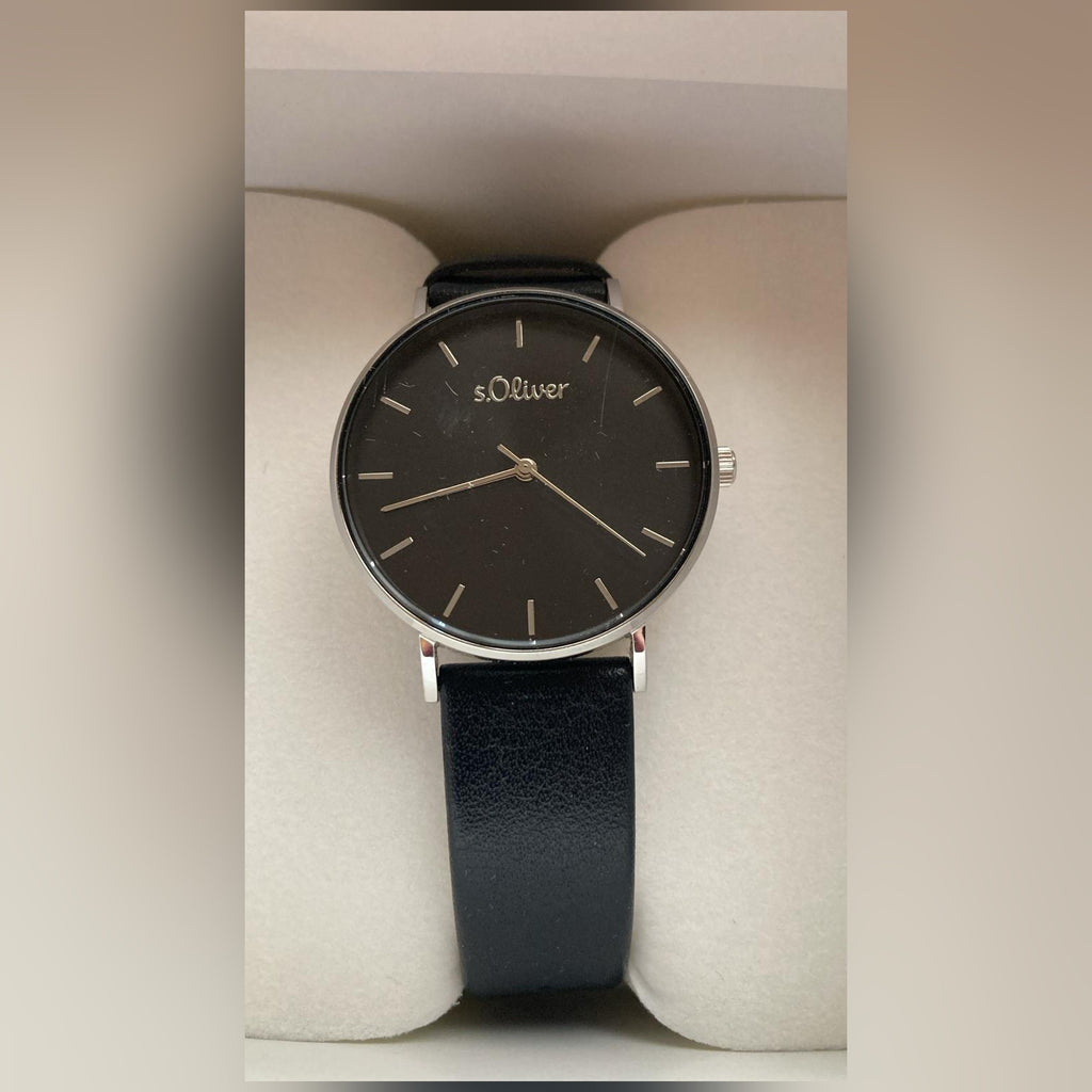 s.Oliver Uhr 2033485 mit schwarzem Lederband