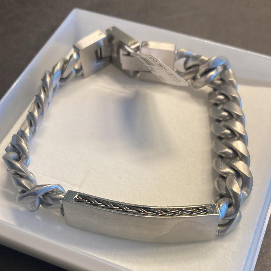s.Oliver ID-Panzerarmband silber – gravierte Platte